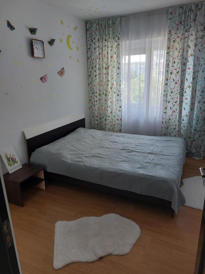 Apartament Central Renovat 3 Camere Bukarest Exterior foto